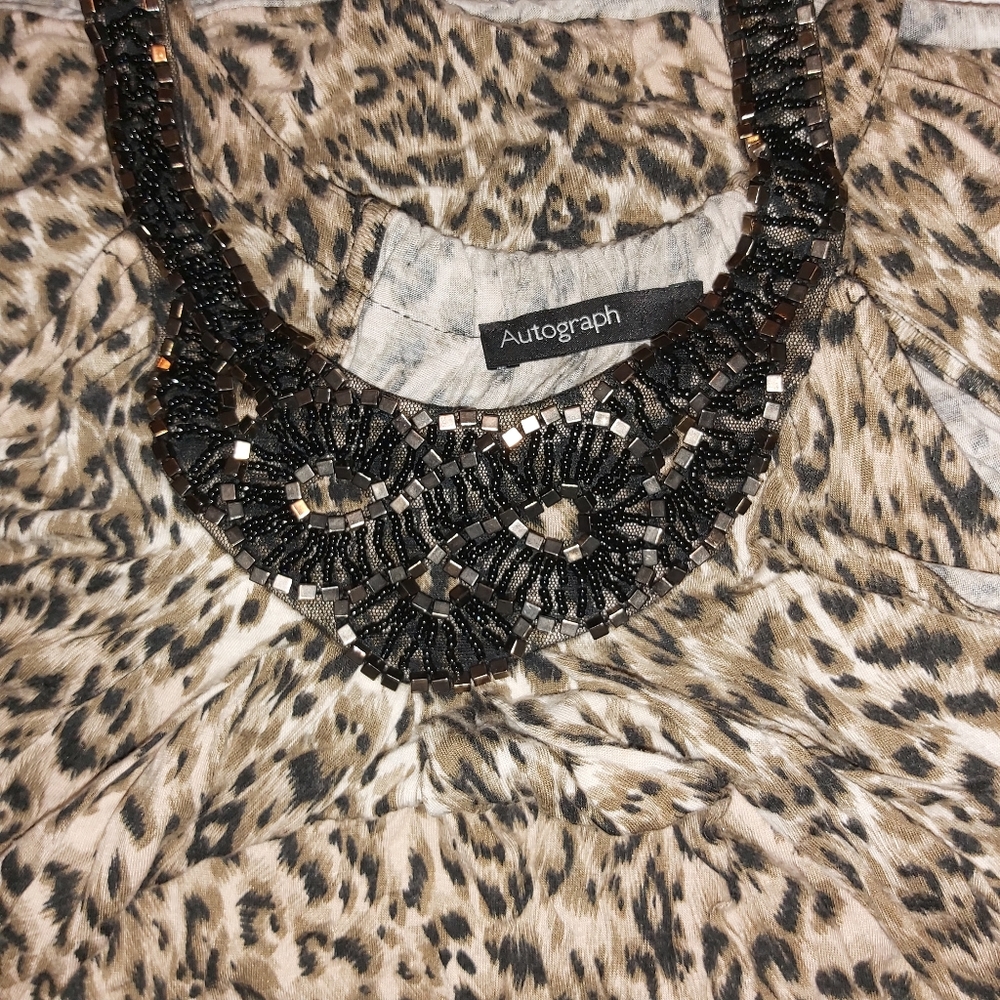 Leopard Print Flowy Top - Picture 3 of 3